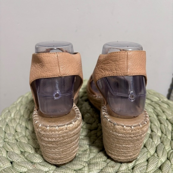 Eileen Fisher Whim Nude Leather Espadrille Wedge Slip On Sandals NWOB - Picture 6 of 9